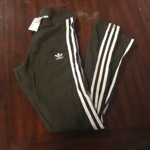 Adidas forest green legging xsmall
